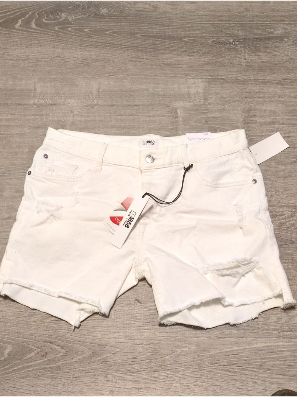 M1858 White Distressed Ryder Relaxed Shorts Size 6/28
